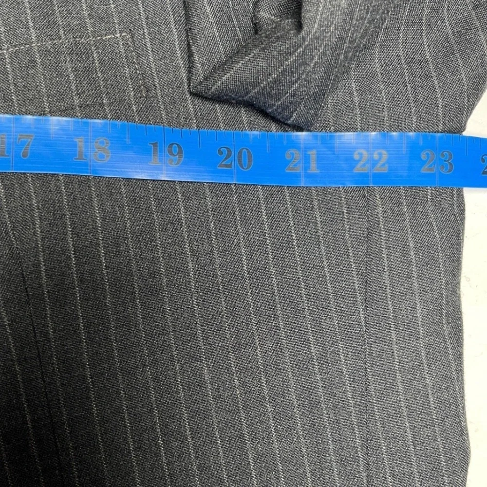 Classic Pinstripe Suit‎ Charcoal Wool Blend John Weitz Palm Beach 46R Big Tall